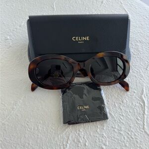 Celine Triomphe 52mm Oval Blonde Havana Brown